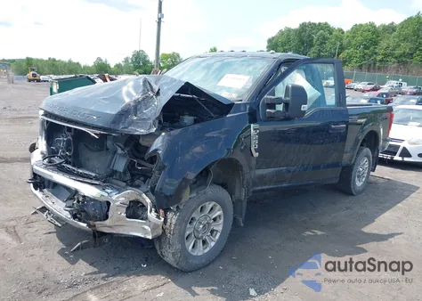 2020 Ford F-250 Xlt z USA, uszkodzony, nr VIN 1FTBF2B6XLEC36246